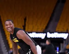 九游体育官方网站-今晚NBA季后赛焦点战，金州勇士伤情更新，引发热议，团队化学反应显著(全红婵跳水10米台决赛回放)