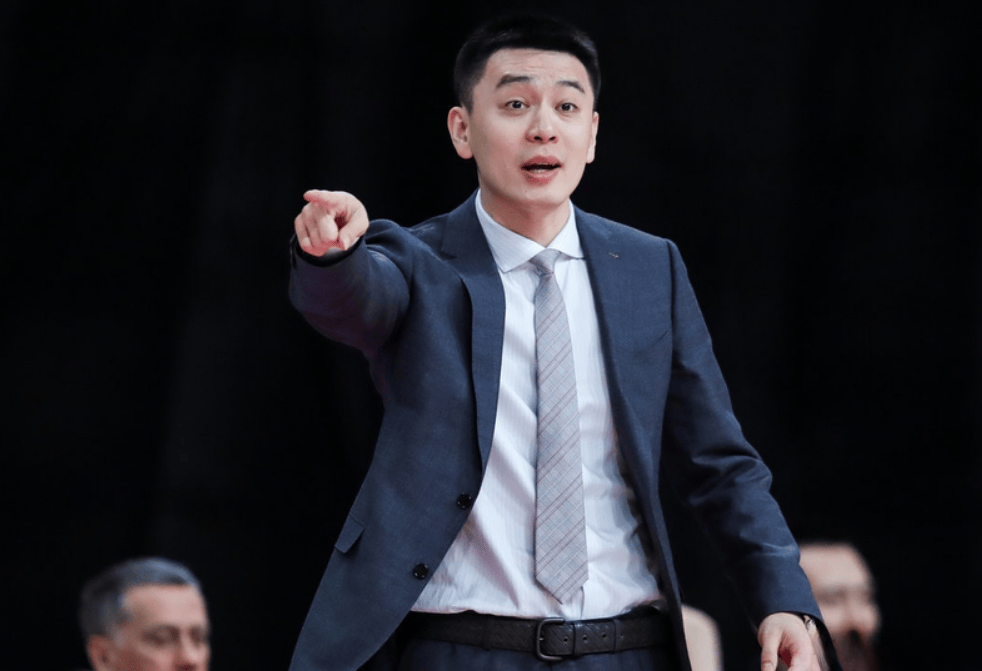 九游体育-85式太极拳全套演练带口令