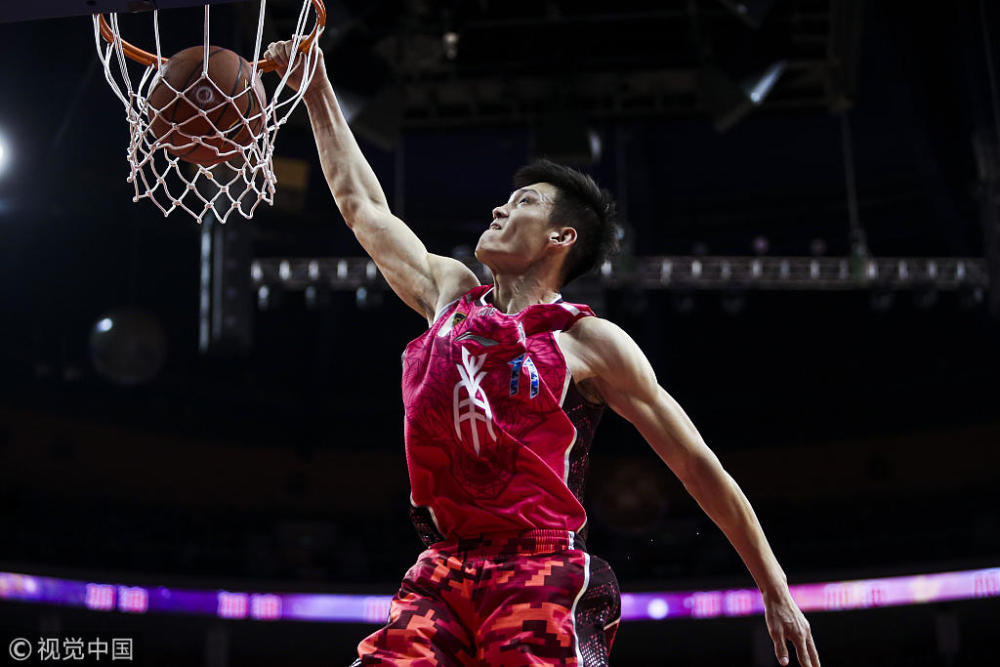 九游体育官方网站-包含清晨CBA季后赛传出新动向，印第安纳步行者调整名单，管理层表态：球迷炸锅，阵容厚度经受考验的词条