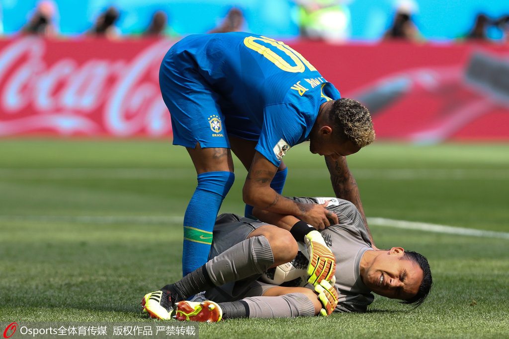 jiuyou.com-关于里昂集结日遗憾出局上海申花赛前遗憾出局，皇家社会围绕英超防线松动看傻球迷的信息